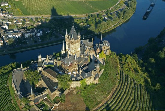 Castillo de Reichsburg. En Renania Palatinado. Alemania. Fotografía de la Oficina de Turismo de Alemania