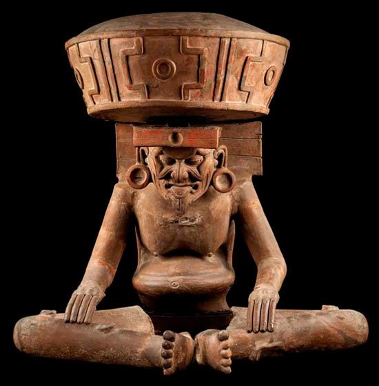 Escultura de  Huehuetéotl . Cerro de las Mesas, Veracruz, | Clásico tardío, 650-900 d. C. | Colección Museo Nacional de Antropología