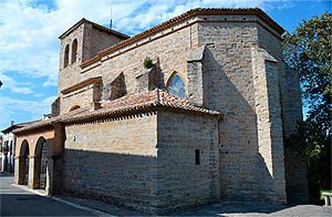 El monumento más importante de Cizur Mayor es la iglesia de San Andrés. Guiarte.com