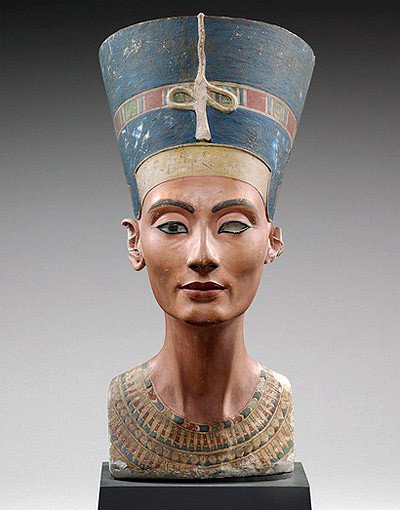 Busto de Nefertiti: http://www.neues-museum.de/