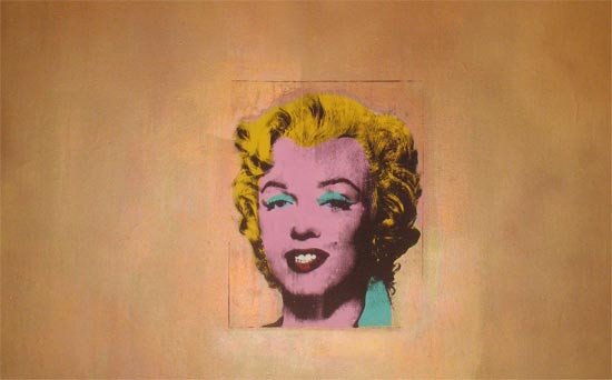 Andy Warhol hizo esta obra sobre Marilyn en 1962, el año en que su suicidó la artista. Se basa en un fotograma publicitario de la película Niágara. Detalle del cuadro del MoMA