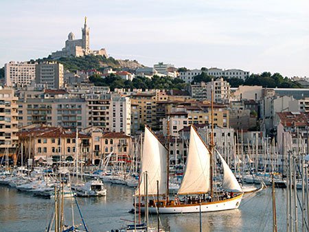 Vieux-Port, Notre Dame de la Garde. Ville de Marseille. Turismo de Francia