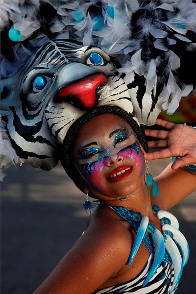 Un evento lleno de diversidad étnica, alegría, baile, música y creatividad