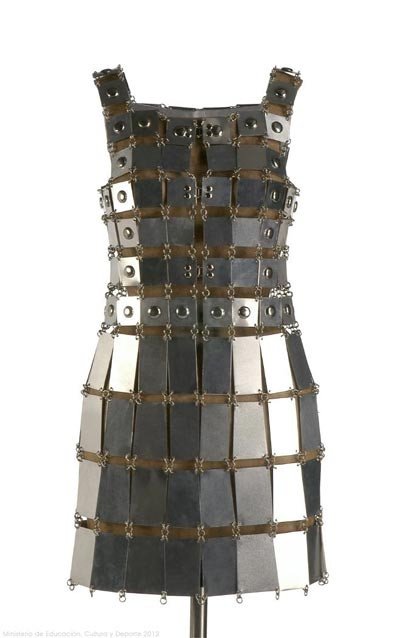 Vestido de aluminio, Paco Rabanne, 1967