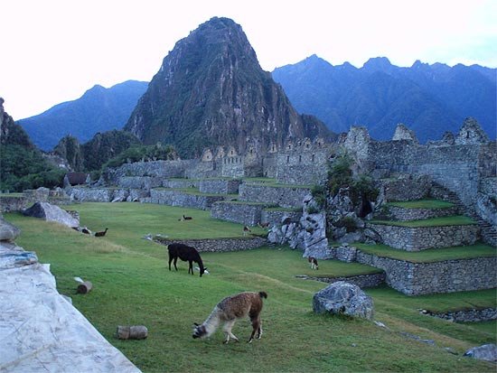 El auge de la economía China ha hecho que desde el país asiático surja un flujo que turismo que alcanza todos los continentes. Imagen de Machu Picchu, en Perú. guiarte.com