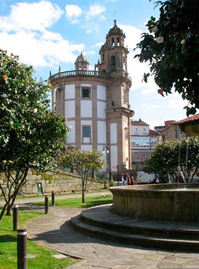 Iglesia de la Peregrina, Pontevedra. Vista lateral. Guiarte.com