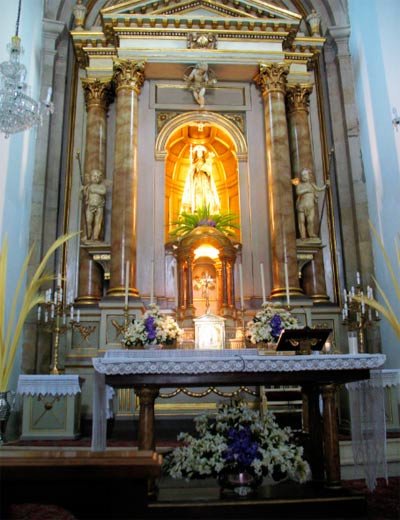 Altar de la iglesia de la Peregrina, Pontevedra. Vista lateral. Guiarte.com