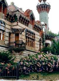 El Capricho, obra de un joven Antonio Gaudí, una de las joyas arquitectónicas de Comillas. Foto guiarte. Copyright