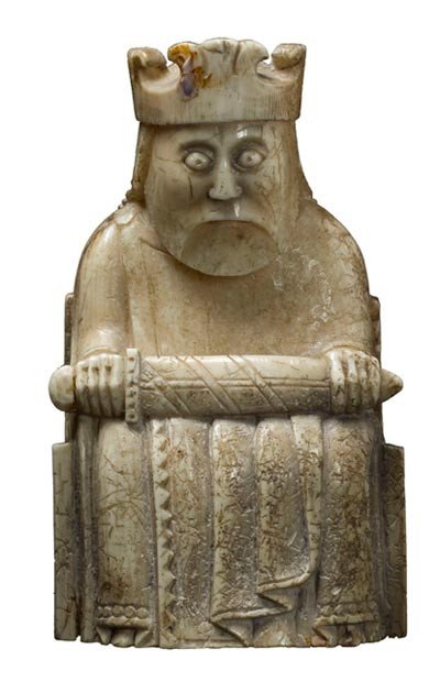 Ajedrez de la isla de Lewis, siglo XII-XIII. Museo Nacional de Escocia.