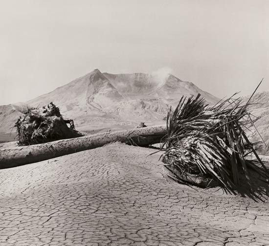 El monte St. Helens (Washington), 1980. Emmet Gowin