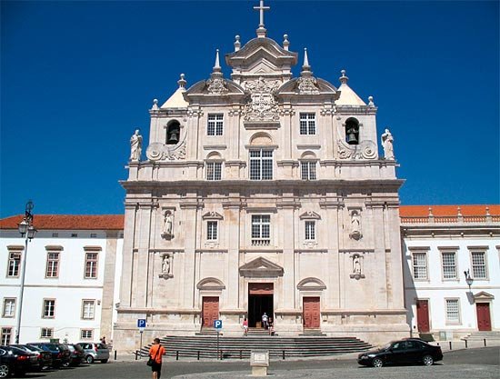 Portada de la Catedral Nueva de Coimbra. Foto Ana Álvarez. Guiarte Copyright.