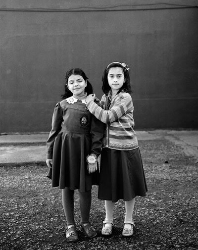 Fotografía de la serie Georgia. Sweet Nothings: Schoolgirls of Eastern Anatolia. Vanessa Winship