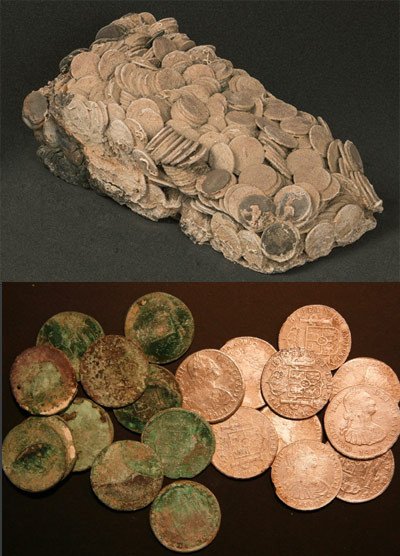Bloque de monedas y monedas tras su restauración. Museo Nacional de Arqueología Subacuática ARQUA 
