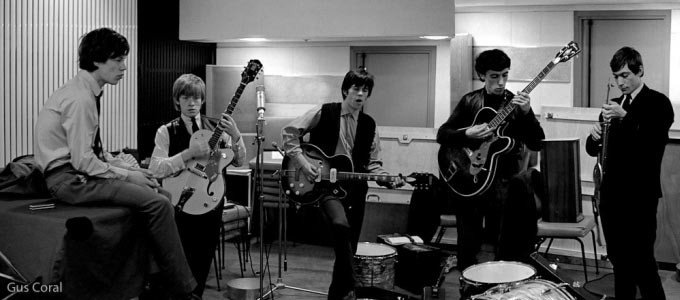 Los Rolling Stones durante un ensayo. Fotografía de Gus Coral