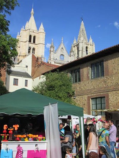 León, segunda ciudad, tras Saint Jean Pied de Port (/Francia) desde la que se inicia el viaje a Compostela. Imagen de guiarte.com
