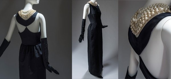 Vestido negro en satén, creado para la película Desayuno con diamantes, protagonizada por Audrey Hepburn. Hubert de Givenchy
