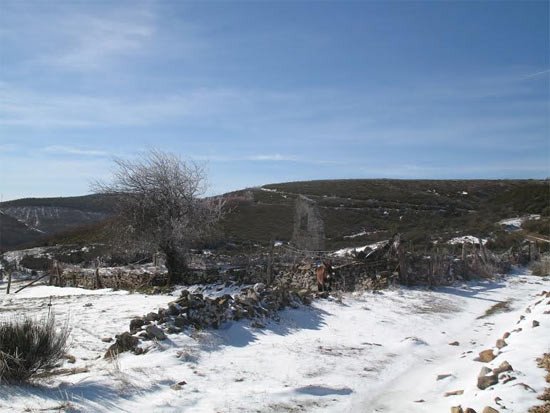 Paisaje nevado de Foncebadón (León) en enero. Foto Guiarte Copyright.