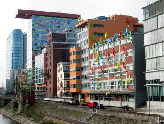 Edificios en el Medienhafen de Düsseldorf. Imagen de Guiarte.com