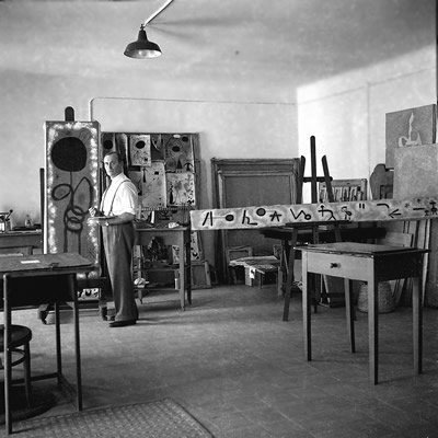 Joan Miró. Joaquim Gomis, 1942.