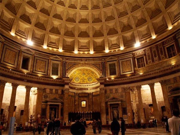 Interior del Panteón, en Roma. Imagen de guiarte.com/Raquel Álvarez.