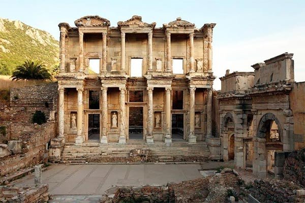 La antigua Librería de Celso, en Éfeso. © Austrian Archaeological Institute/Celsus Library