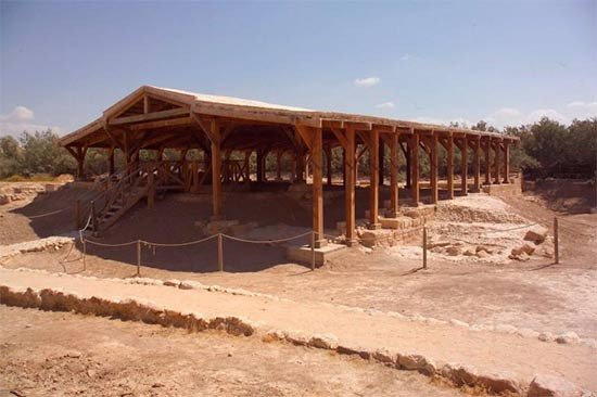 Restos de la basílica. Sitio del bautismo del río Jordán. © Baptism Site Commission/UNESCO