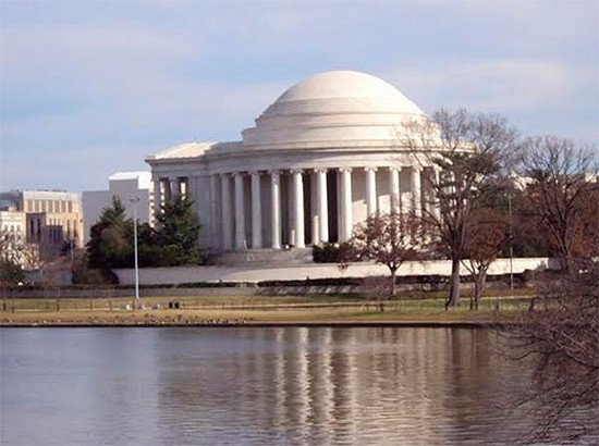 EE.UU. es lider del turismo mundial. Monumento a Jefferson, en Washington. Guiarte.com