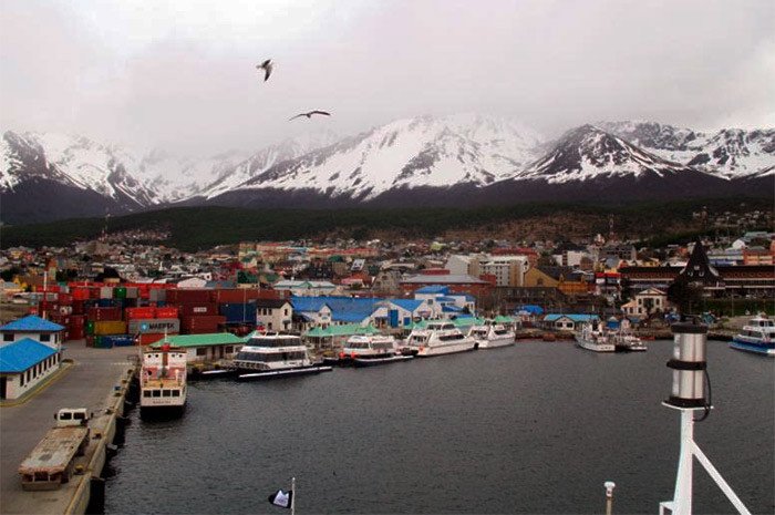 Ushuaia, desde el puerto. Imagen de Guiarte.com