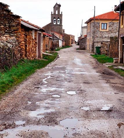 La ruta santiagueña en El Ganso, cerca de Astorga, con un abandono lamentable. Imagen de guiarte.com