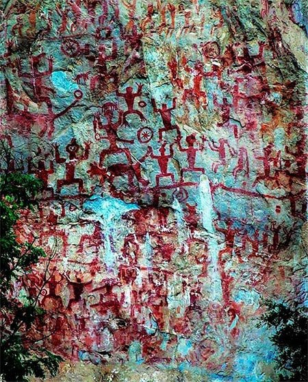 El paisaje cultural de arte rupestre de Zuojiang Huashan: Arte rupestre en las rocas de Huashan, en el distrito de  Ningming. © Zhu Qiuping/UNESCO