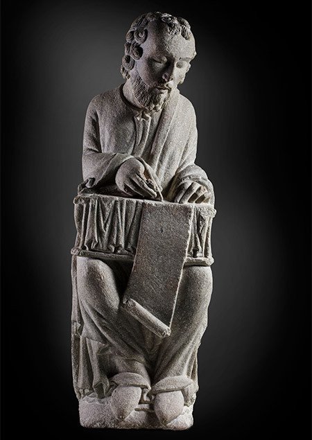 San Mateo. Maestro Mateo. Granito. h. 1200. Santiago de Compostela, Museo Catedral.