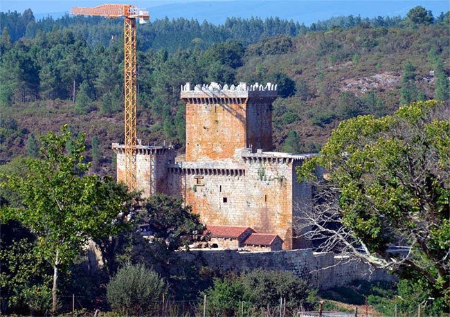 El castillo de Pambre, muy cerca de Palas de Rey. Imagen de Jose Holguera para Guiarte.com