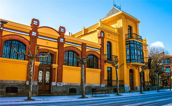 El coqueto Museo del Chocolate de Astorga ocupa un edificio modernista. Guiarte.com