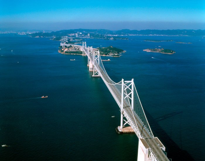 El famoso puente Seto-Ohashi, de más de 13 kilómetros de largo/© JNTO