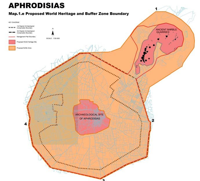 El sitio Patrimonio Mundial de Afrodisias incluye dos partes la ciudad y (más arriba) las canteras  de mármol (ambas zonas en color más oscuro)
