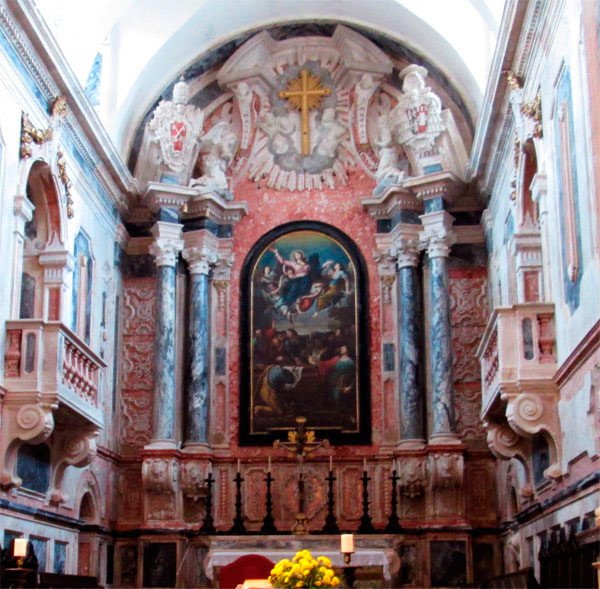 Capilla mayor de la catedral de Elvas. Guiarte.com