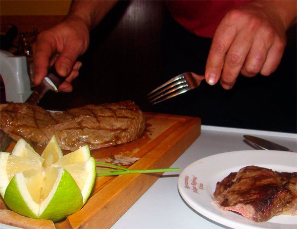 La gastronomía alentejana es tradicional y se basa en unos productos excelentes de la región. Elvas es un buen punto para disfrutar de ella. Guiarte.com