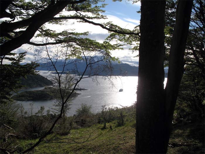 Bahía Wulaia, un paisaje patagónico ligado al viaje de Charles Darwin. Imagen de Beatriz Alvarez. Guiarte.com