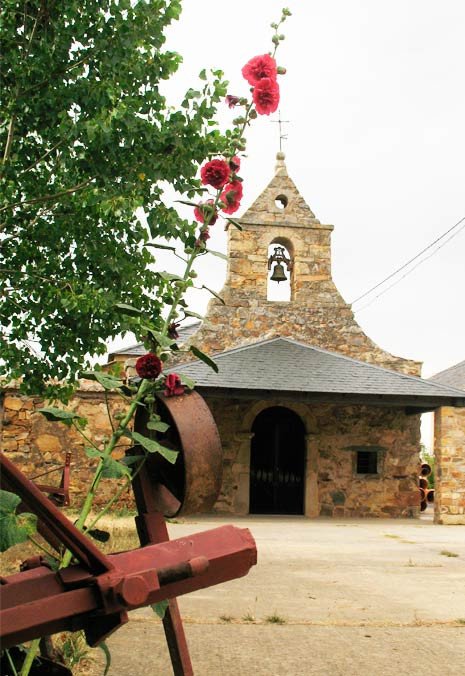 Bella imagen de la ermita de Zacos. Fotografía de guiarte.com