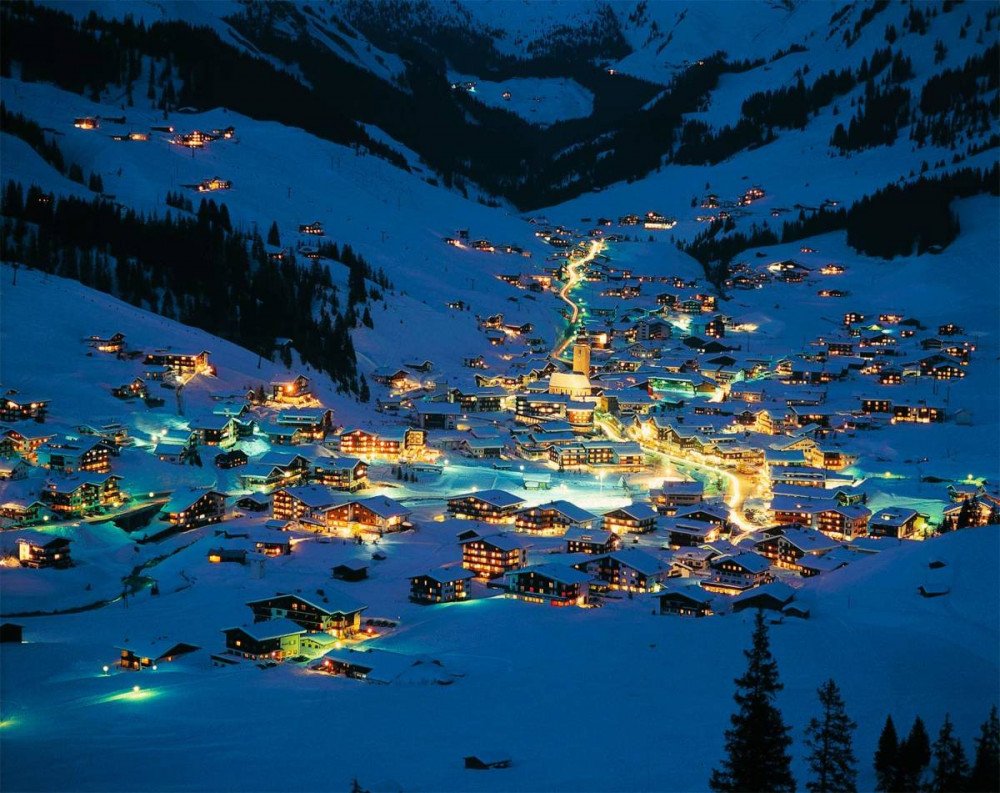 Lech en Arlberg. Imagen nocturna invernal. Copyright: Österreich Werbung, Josef Mallaun 