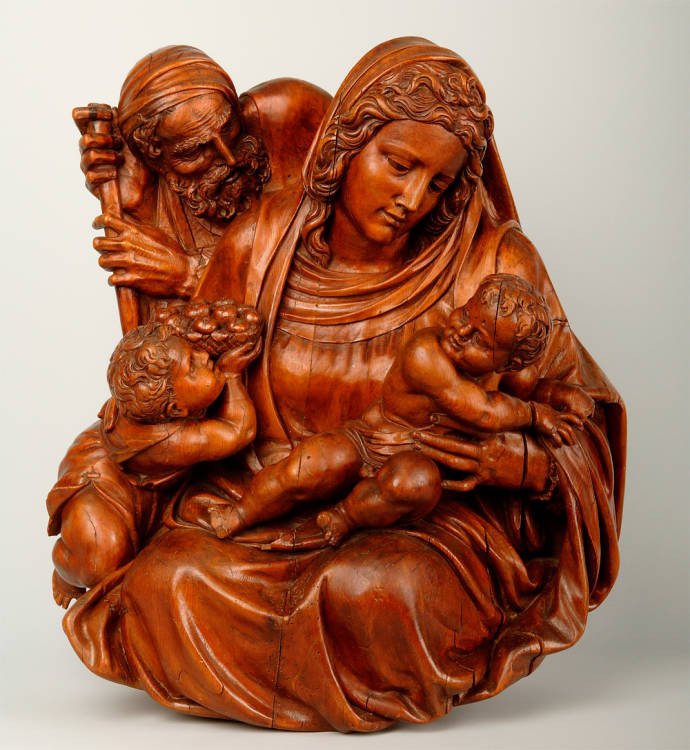 	Sagrada Familia con san Juanito, hacia 1535. Atribuido a Gabriel Yoli. Museo Nacional de Escultura. Valladolid. En la muestra Realidad y devoción.