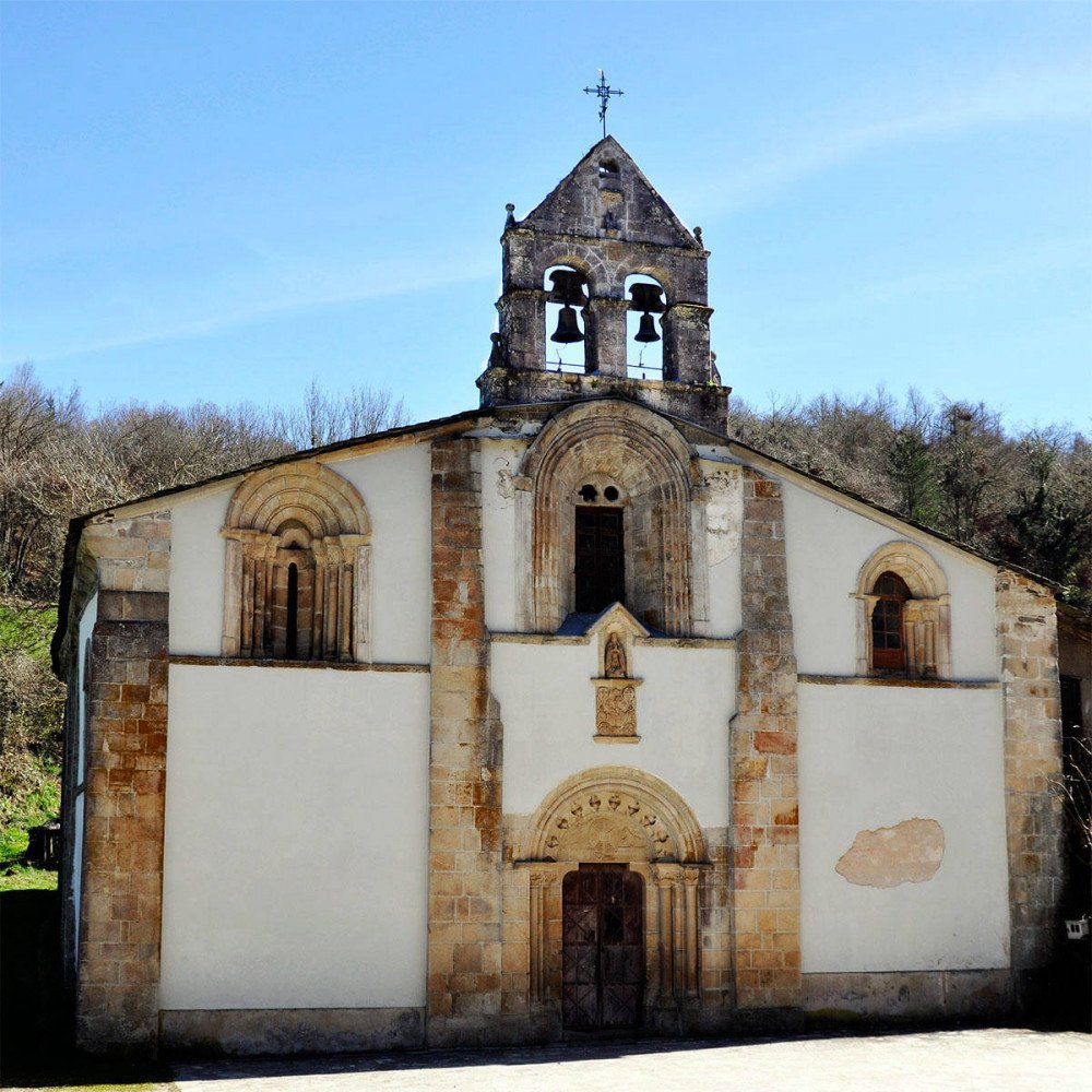 El monasterio de lucense de Penamaior Posee un templo románico de gran encanto. Imagen de Guiarte.com