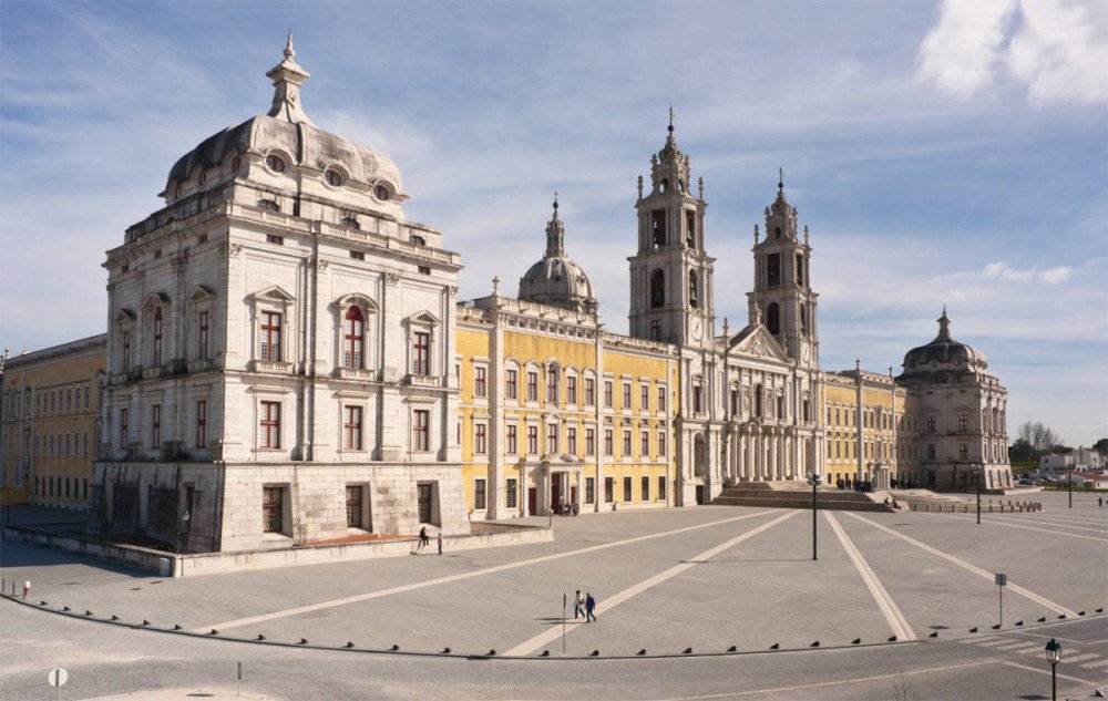 Palacio Real de Mafra, Portugal, que entrará previsiblemente este año en la lista de Patrimonio Mundial de la UNESCO. Imagen de JPR/ © DGPC/UNESCO