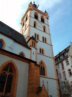 Torre de la iglesia de de San...
