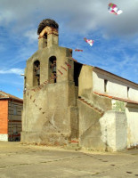 La sencilla iglesia de Riofrío...
