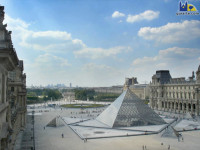 Patio del museo del Louvre, vi...