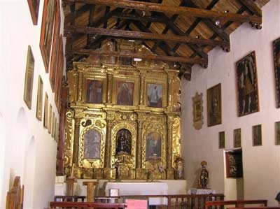 La Iglesia de Uquía es Monumento Histórico Nacional. guiarte.com. Copyright