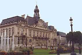 El ayuntamiento de la ciudad de Tours. Foto guiarte. Copyright