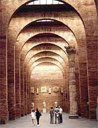 El magnífico museo Romano, es visita obligada para los amantes del arte. Copyright foto guiarte