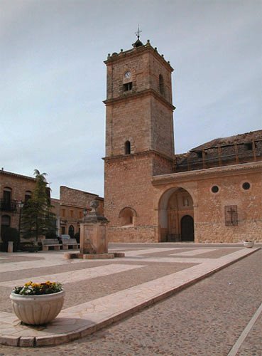 La magnífica plaza de El Toboso, patria de Dulcinea. Guiarte.com